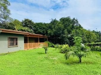 Dos casas, un paraíso en el Pacífico