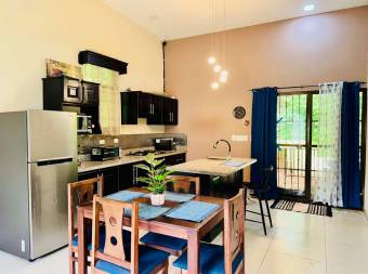 Dos casas, un paraíso en el Pacífico