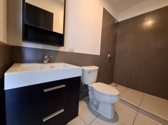 HEREDIA LAGUNILLA CONDOMINIO ALLEGRO VENDO APARTAMENTO ₡60.000.000