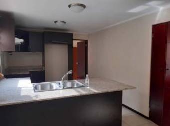 Venta de hermosa casa en condominio de Pozos, Santa Ana. #20-1345