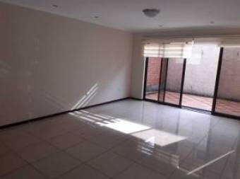 Venta de hermosa casa en condominio de Pozos, Santa Ana. #20-1345