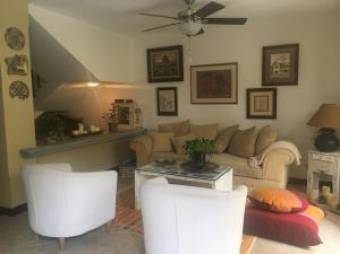 Hermosa casa a la venta en Condominio de Pozos, Santa Ana. #20-1343