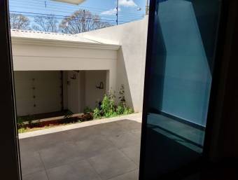 V#133 Preciosa casa en venta/ San Isidro-Heredia