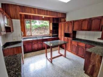 Imponente propiedad a la venta en San Ramón de 3 Ríos. #20-1331