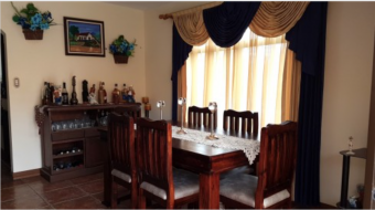 Hermosa casa en condominio en Sabanilla de Montes de Oca con excelente ubicación!