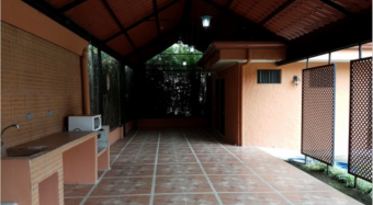 Hermosa casa en condominio en Sabanilla de Montes de Oca con excelente ubicación!