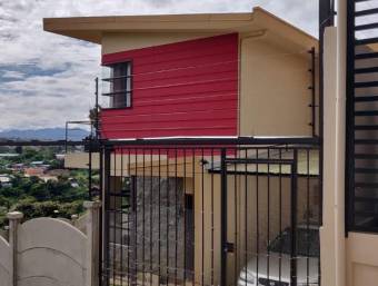 Venta de hermosa casa en Paracito. #20-1383