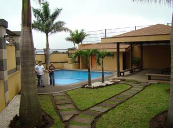 HEREDIA BELEN CONDOMINIO REAL CARIARI VENDO CASA