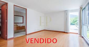 SUPER PRECIO!! CASA MODERNA CON JARDIN EN CONDOMINIO 