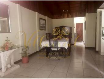 V#357 ACOGEDORA CASA EN VENTA /  MONTES DE OCA