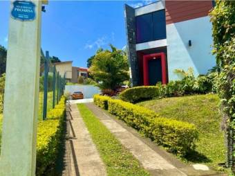 V#116 Espectacular casa en venta/ San Isidro-Heredia