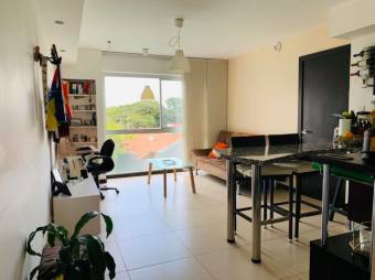 Venta de Apartamento en Rohrmoser, Pavas. 21-1539a 