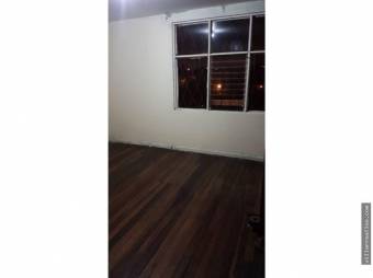 V#80 Amplia casa en venta/ Desamparados