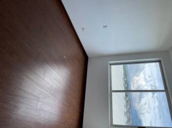 Venta apto ubicado en Heredia, Ulloa, Condominio Allegro