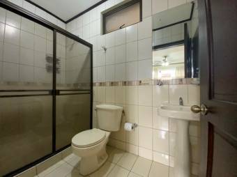 M LS-21-2203 ALQUILER CASA CUIDAD CARIARI BELEN HEREDIA 