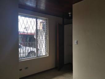 MLS-21-692 VENTA APARTAMENTO LA TRINIDAD MORAVIA  SAN JOSE 