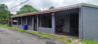 Casa Amplia y bonita en Venta, Garabito de Guapiles         CG-22-2366