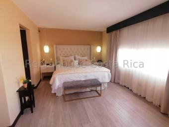 Casa en venta en Santo Domingo, Heredia. RAH 22-1229