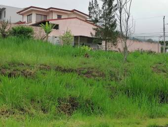 Lote en venta en La Unión, Cartago. RAH 22-2367