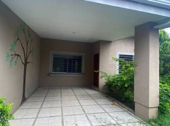 Venta de casa ubicada en Heredia, San Rafael, San Josecito