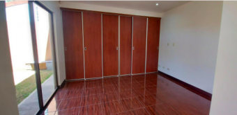 Venta de casa ubicada en Heredia, San Pablo, Condominio Altos de Torino