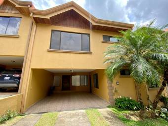 Casa en venta en Montes de Oca, San José. RAH 22-306