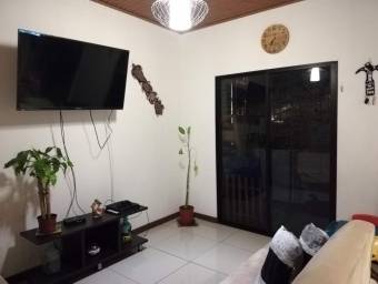 Casa en venta en Alajuelita, San José. RAH 22-2365