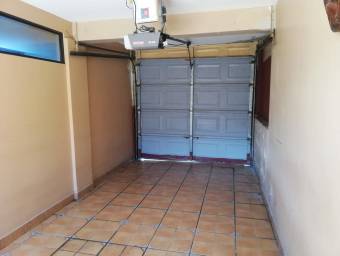 Casa en venta en Rohrmoser, San José. RAH 22-603