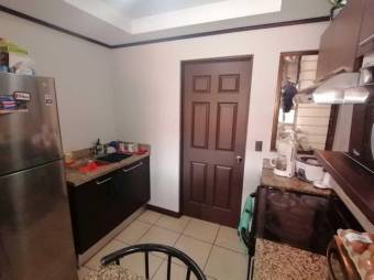 MLS-22-2610 VENTA APARTAMENTO TIBAS SAN JOSE 