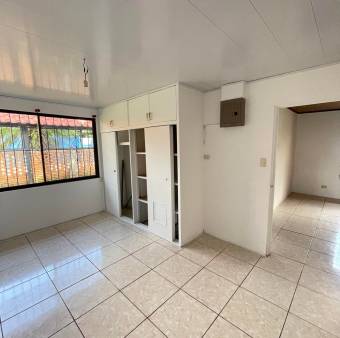 Casa en Venta en Desamparados, Alajuela. RAH 23-2312