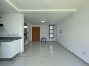 Se vende hermosa casa en condominio ubicado en zona de alta plusvalía en San Pablo de Heredia 23-397