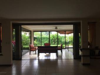 Casa en Venta en La Garita, Alajuela. RAH 23-2682