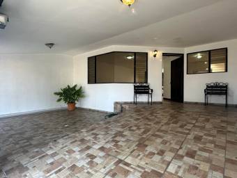 Casa en Venta en Desamparados, Alajuela. RAH 23-2664