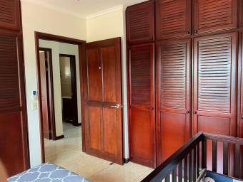 Casa en Venta en La Guácima, Alajuela. RAH 23-547