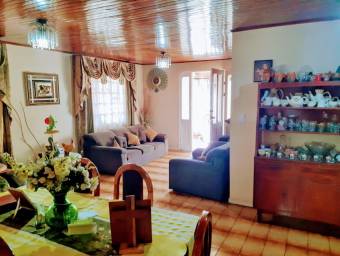 Casa en venta en La Trinidad, Alajuela. RAH 22-1467