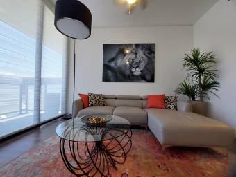 Fabuloso Apartamento en Escazú Centro en Venta. CG-23-2409