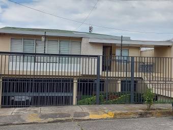 Casa en venta en San José. RAH 23-2968