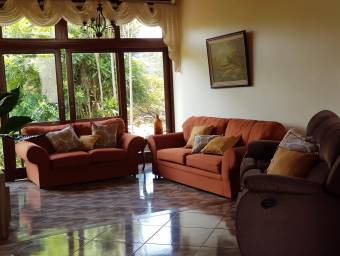 Casa en Venta en Desamparados, Alajuela. RAH 23-602