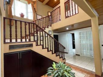 Casa en Venta en Alajuela. RAH 23-531