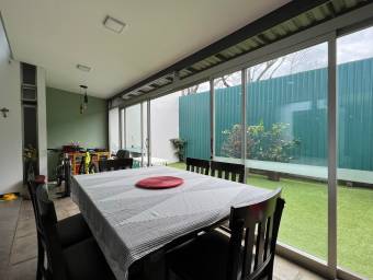 Casa en Venta en Alajuela. RAH 23-2012