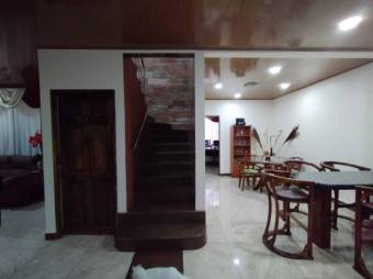 MLS-23-2885 VENTA CASA SANTO DOMINGO HEREDIA