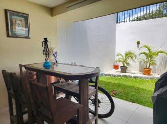 MLS-23-3035 VENTA CASA SAN RAFAEL ESCAZU