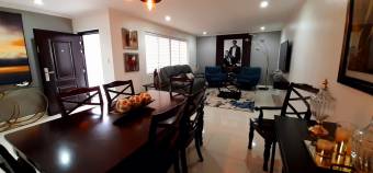 MLS-23-310 VENTA CASA ROHRMOSER SAN JOSE