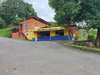 Excelente Local Comercial Bar-Restaurante en SanMateo de Alajuela en Venta. CG-23-1328, $ 175,000, 5, Alajuela, San Mateo