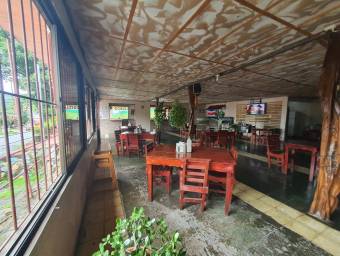 Excelente Local Comercial Bar-Restaurante en SanMateo de Alajuela en Venta. CG-23-1328, $ 175,000, 5, Alajuela, San Mateo