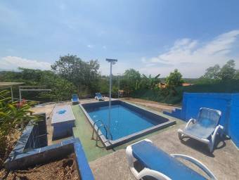 Hermosa propiedad de 625 Mts2 con Piscina en Esparza en Venta. CG-23-2911 