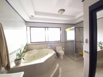 MLS-23-579 VENTA CASA DESAMPARADOS ALAJUELA