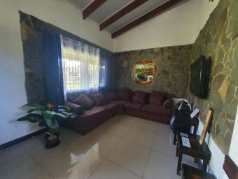 Espectacular casa en Residencial privado con terreno de 2323Mts2 en SanMateo en Venta. CG-23-179