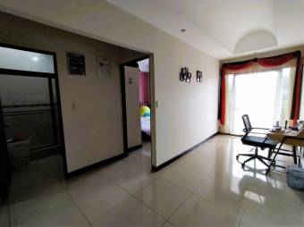 MLS-23-2077 VENTA CASA CURRIDABAT SAN JOSE 