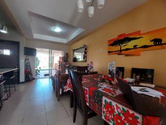 Hermosa y Cómoda casa familiar en AlajAlajuela en Venta. CG-23-1603